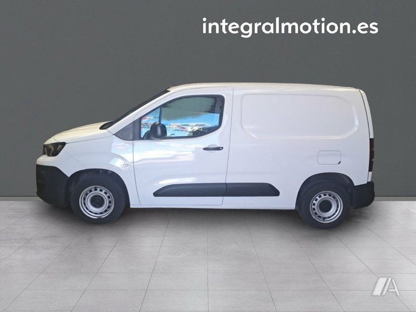 peugeot-partner-2021-10-330-en-madrid