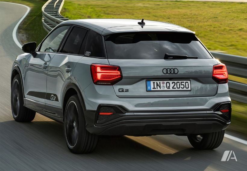Best HD Pictures about  Audi Q2 30 Tfsi  with No AI Images