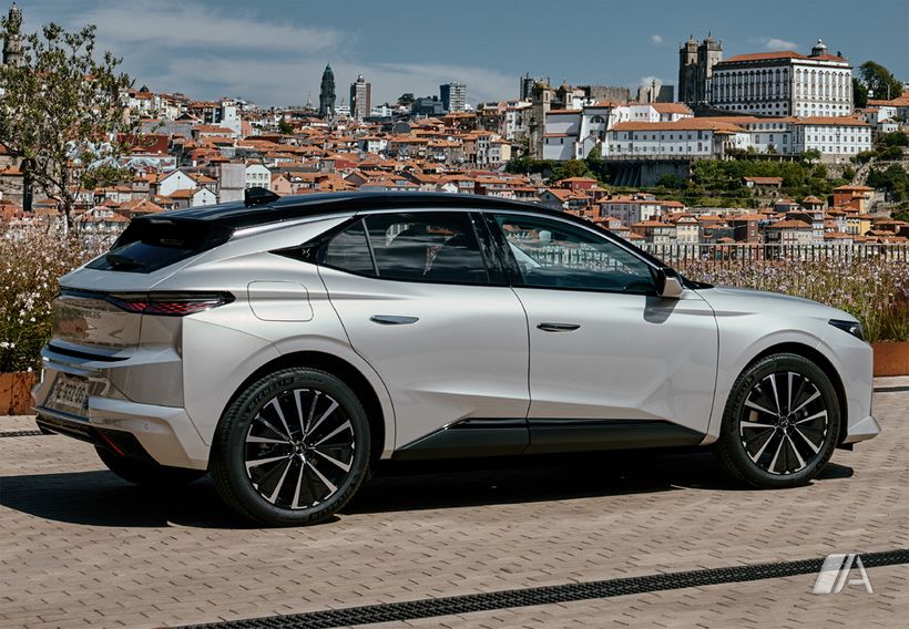 Ficha técnica y precios del DS DS Nº4 Plug-In Hybrid Performance Line ...