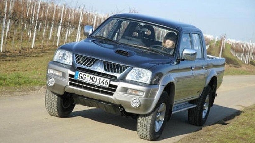 MITSUBISHI L200 Double Cab 4x4 Classic 4p 2006 | Ficha técnica, precio ...