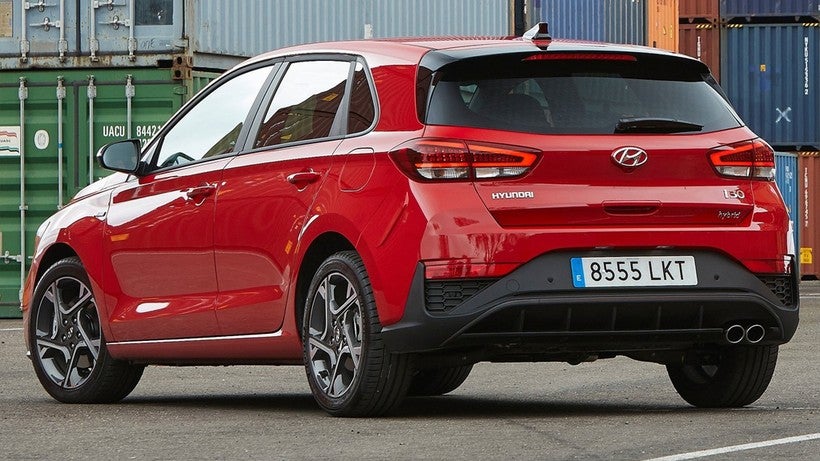 HYUNDAI i30 1.5 DPI Klass SLX 110 5p 2021 | Ficha técnica, precio y ...