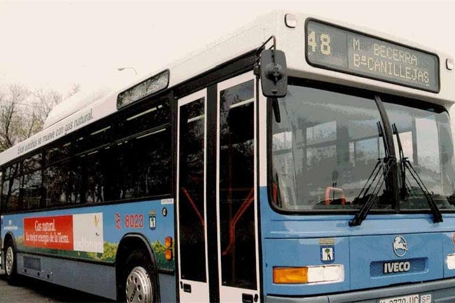 Bruselas quiere que las administraciones reserven un 25% de sus compras a vehículos ecológicos
