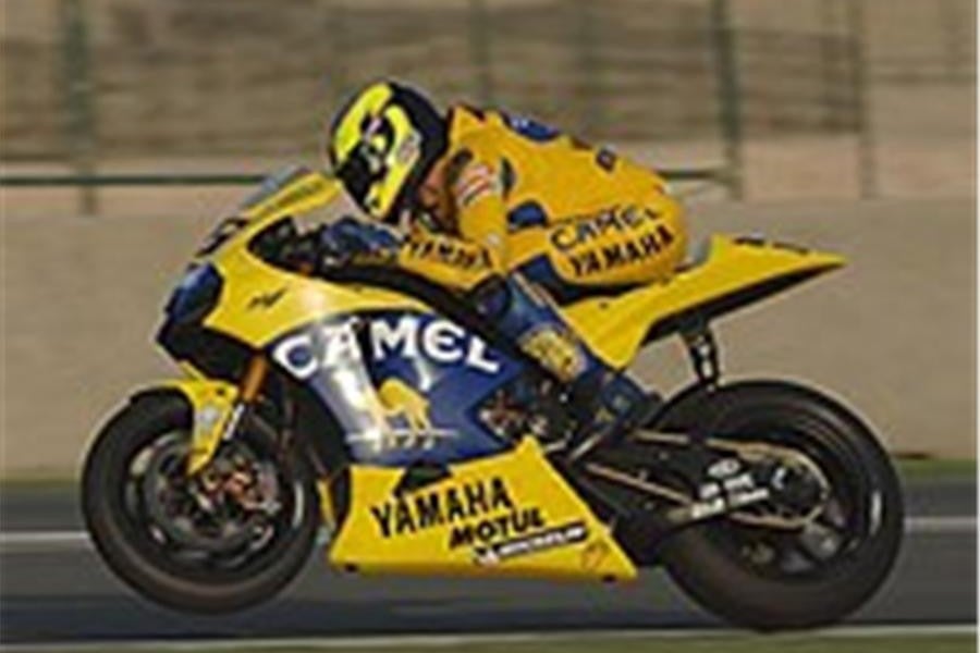 Rossi manda en Qatar y se acerca al récord de la ´pole´
