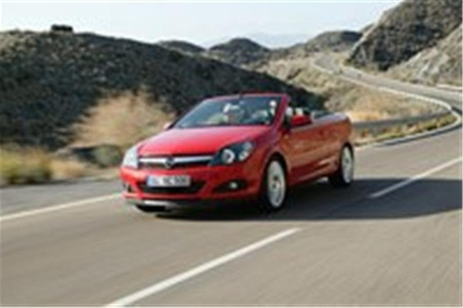 Opel cederá sus coches tres días gratis y sin compromisos a sus clientes
