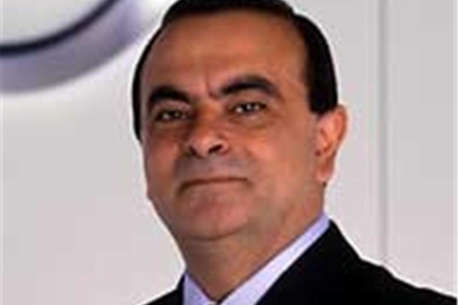 Carlos Ghosn dice que la industria de automoción ha reducido el valor de los vehículos