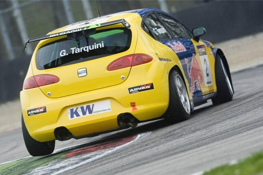 BMW y Alfa se reparten las victorias y SEAT sale líder de Monza