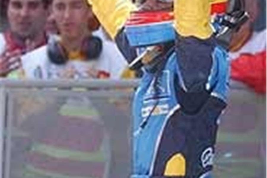 Alonso: ´He vivido momentos emocionantes, pero como hoy ninguno´