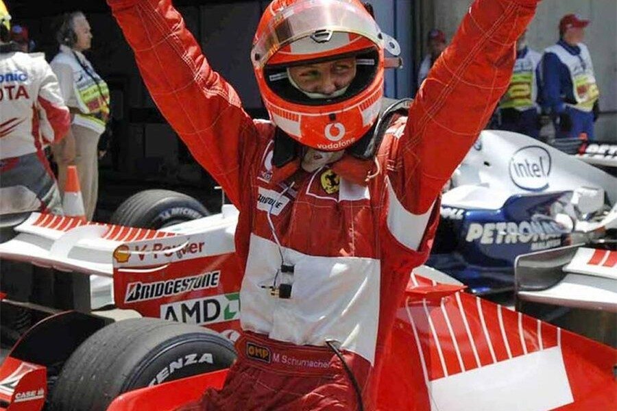 Schumacher vuelve a creer que tiene opciones de ganar el título