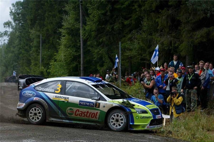 Gronholm logra su sexto triunfo en Finlandia seguido de cerca por Loeb