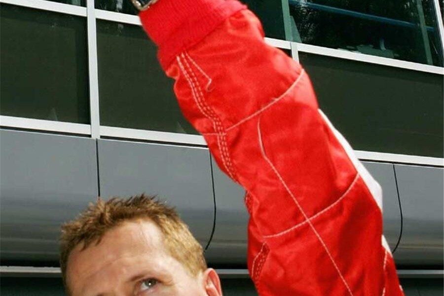 Michael Schumacher confirma que abandona la F-1