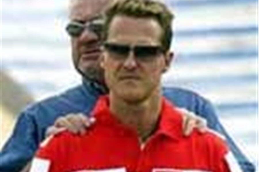 El mánager de Schumacher afirma que la decisión se sabrá el domingo