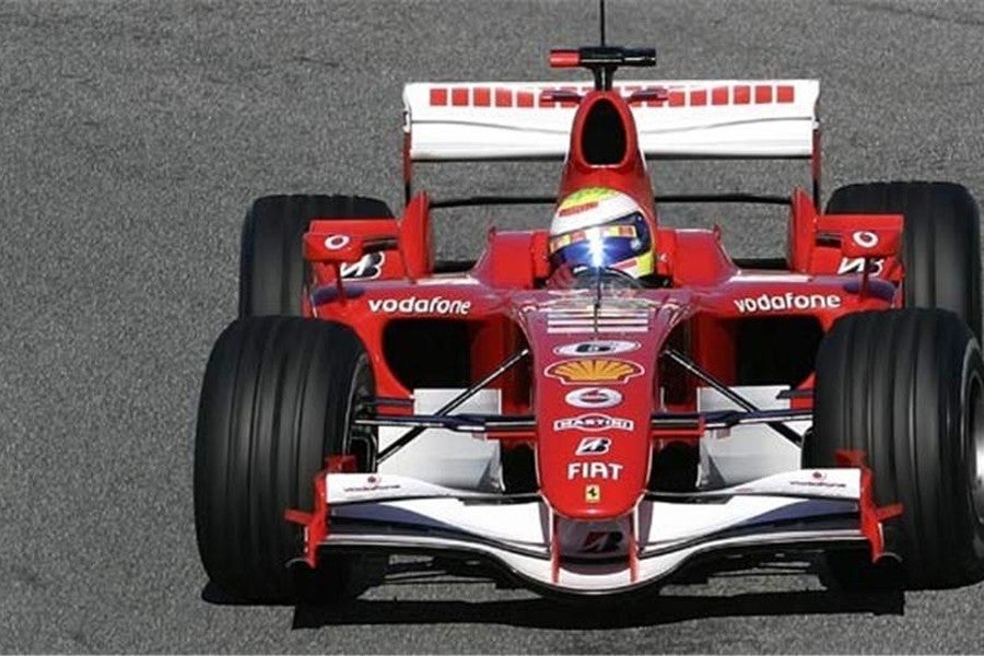 Los Ferrari marcan la pauta en la primera jornada de pruebas en Jerez