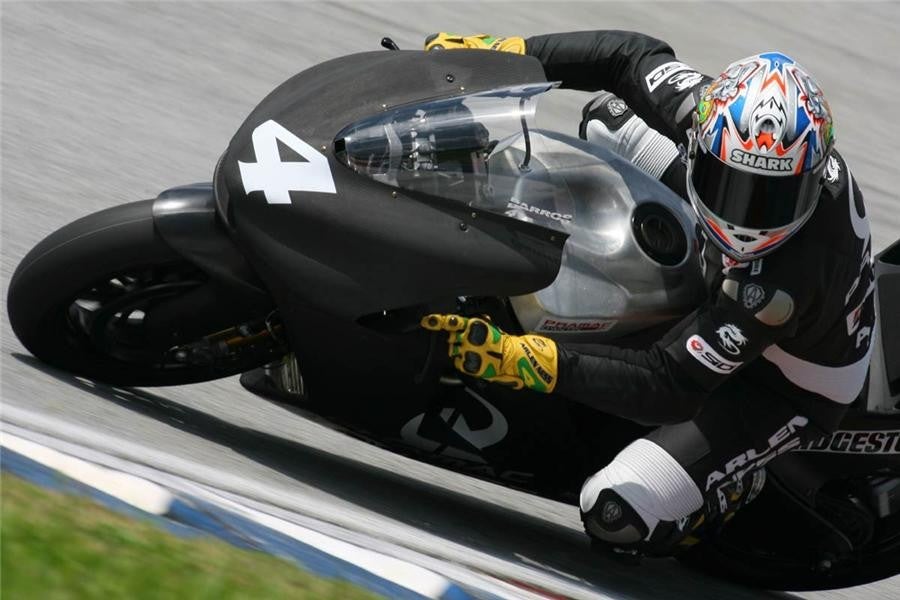 Álex Barros, el más rápido en Phillip Island; Pedrosa, quinto mejor tiempo