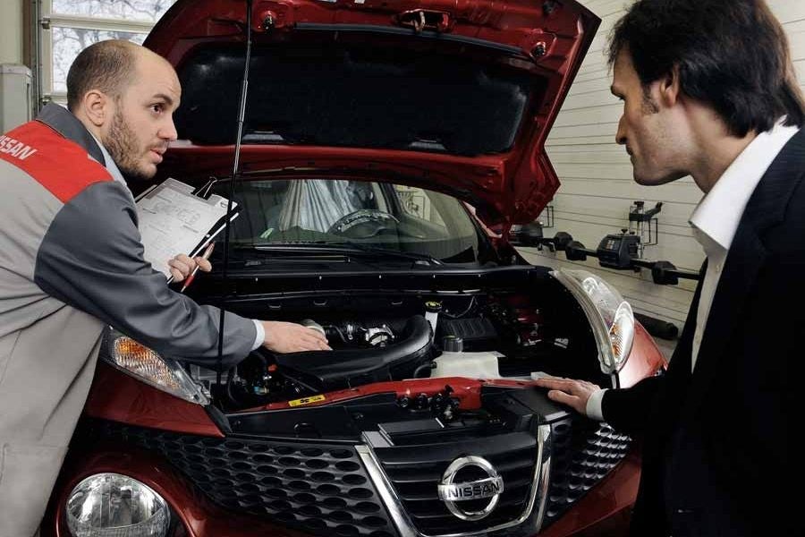 Nissan ofrece descuentos para los clientes que realicen el mantenimiento en sus talleres y concesionarios.