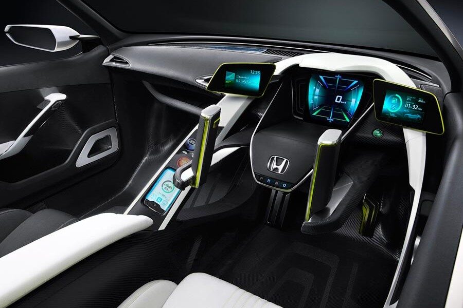 Solamente viendo el interior del Honda EV-Ster nos damos cuenta de que estamos ante un concept car.