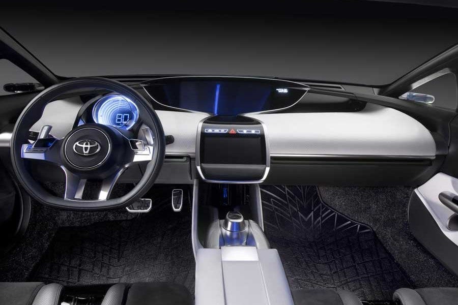 El interior del NS4 Concept de Toyota nos deja bien claro que estamos ante un concept car.