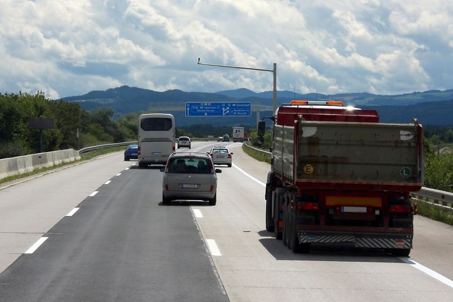Habrá restricciones de circulación para los camiones.