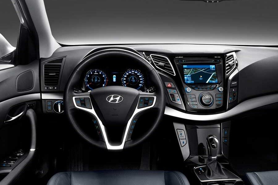 Interior de la versión sedán del Hyundai i40.