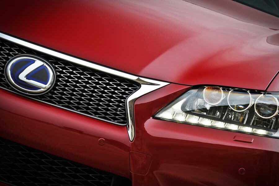 El Lexus GS 450h cuenta con lo último en tecnología de la marca japonesa y un completo equipamiento de serie.