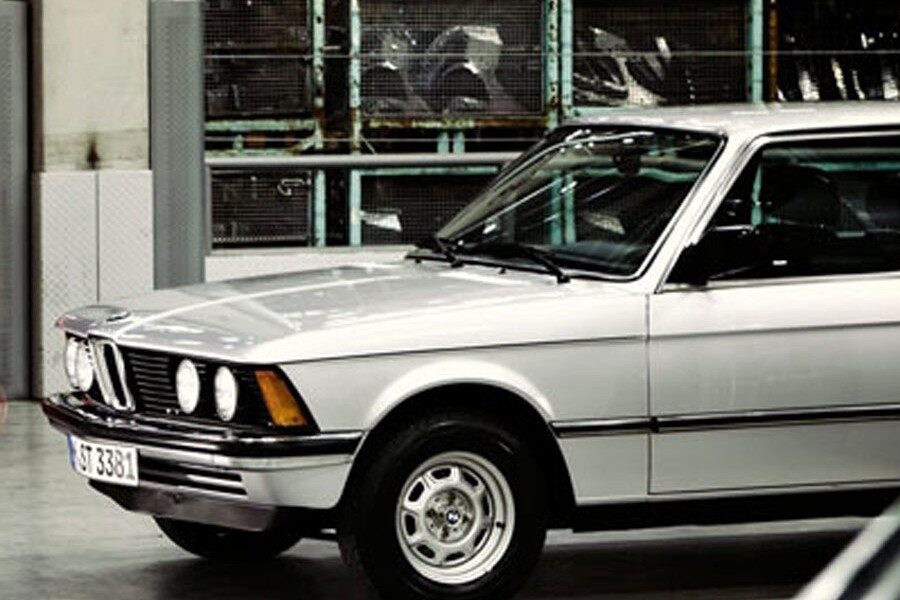 El frontal del primer Serie 3 de BMW era muy característico.