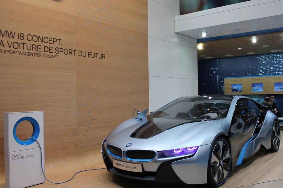 BMW i8, así ve la marca alemana el futuro de los deportivos.