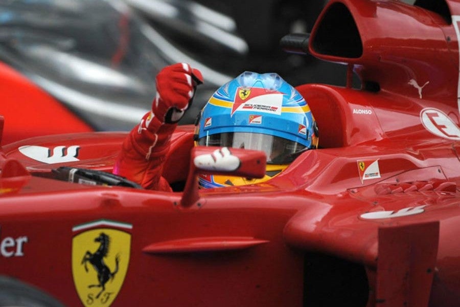 El piloto español Fernando Alonso se coloca líder del mundial tras su triunfo en Malasia.