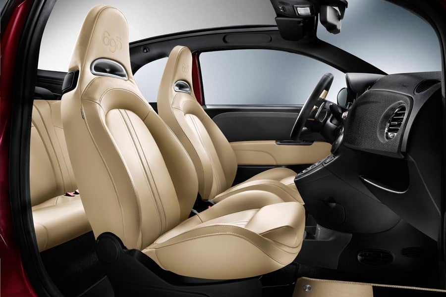 Los asientos también son muy similares a los del Maserati Gran Turismo.