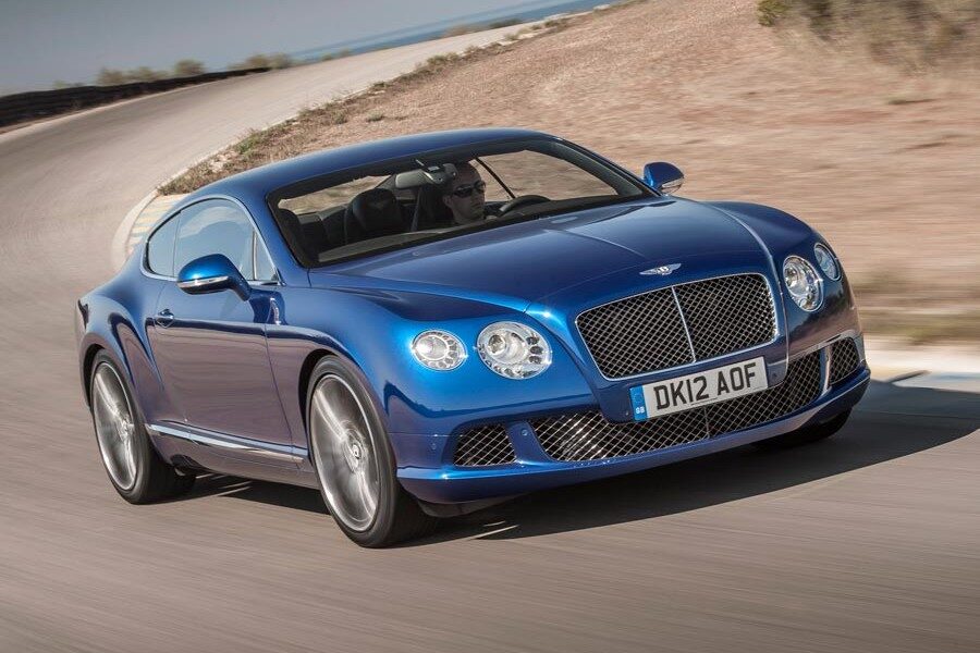 El Bentley Continental GT Speed emplea 4,2 segundos en acelerar de 0 a 100 km/h.