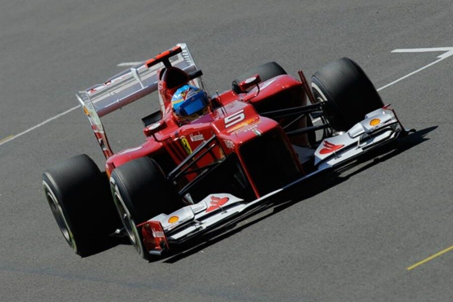 Fernando Alonso obtuvo su primer triunfo en el Valencia Street Circuit.