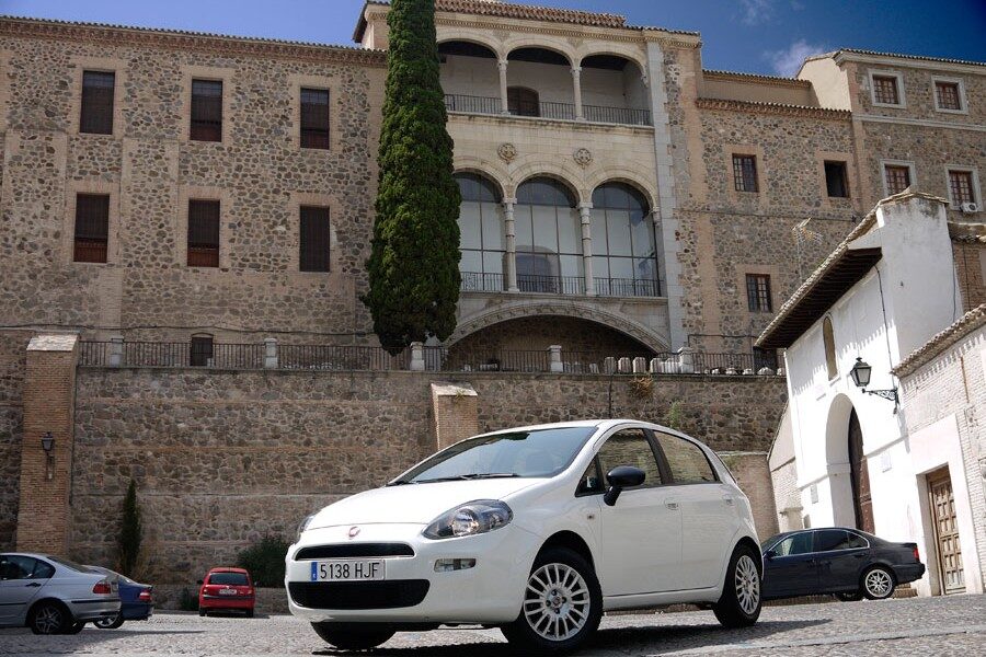 Gracias a su bajo coste por km, el Fiat Punto es un gran compañero de viaje.