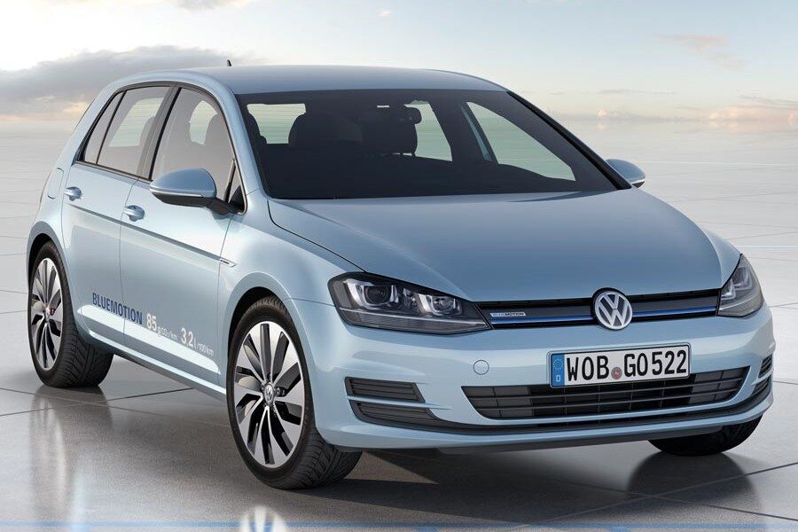 El Volkswagen Golf Bluemotion llegará a los concesionarios en 2013.