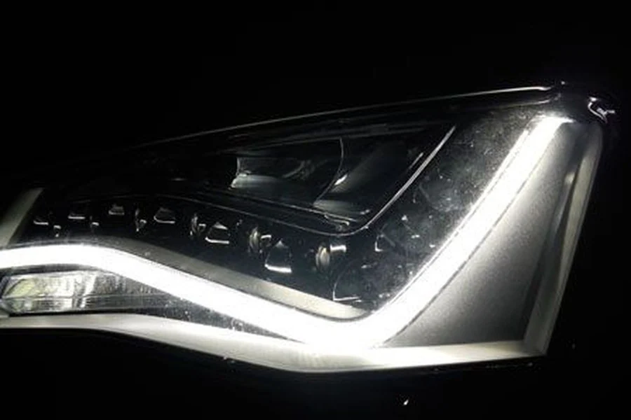  Faros halógenos LED para auto, Gris : Automotriz