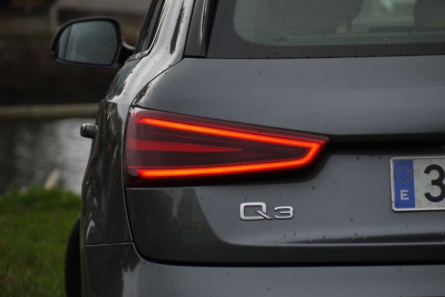 Las luces traseras LED son muy originales.
