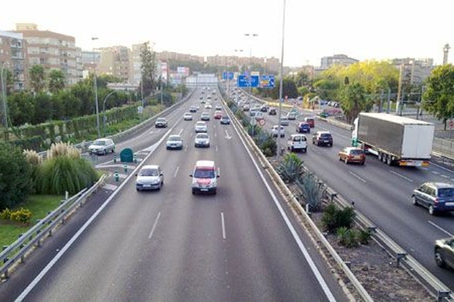 Interior quiere implantar la velocidad variable en autopistas y autovías.