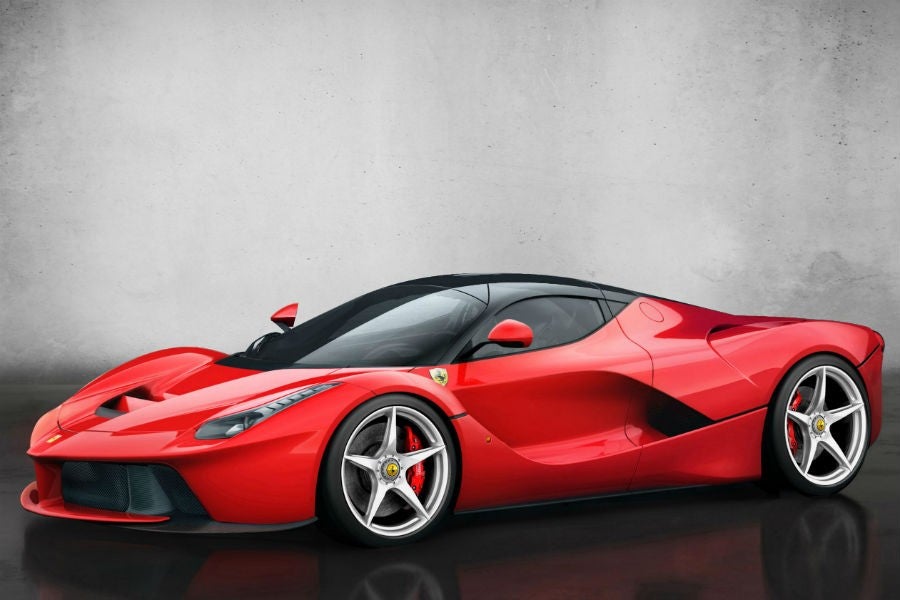 El nuevo Ferrari LaFerrari cuenta con un motor híbrido que entrega 963 CV de potencia.
