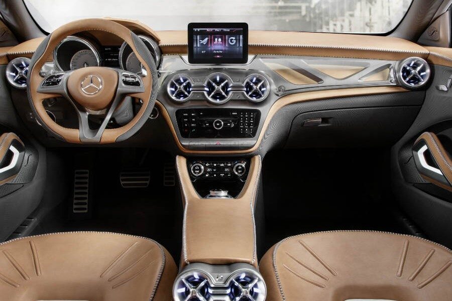 Calidad y una presencia impoluta, así es el interior del Mercedes GLA Concept.