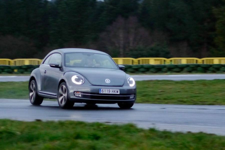 El comportamiento del Beetle es bueno.
