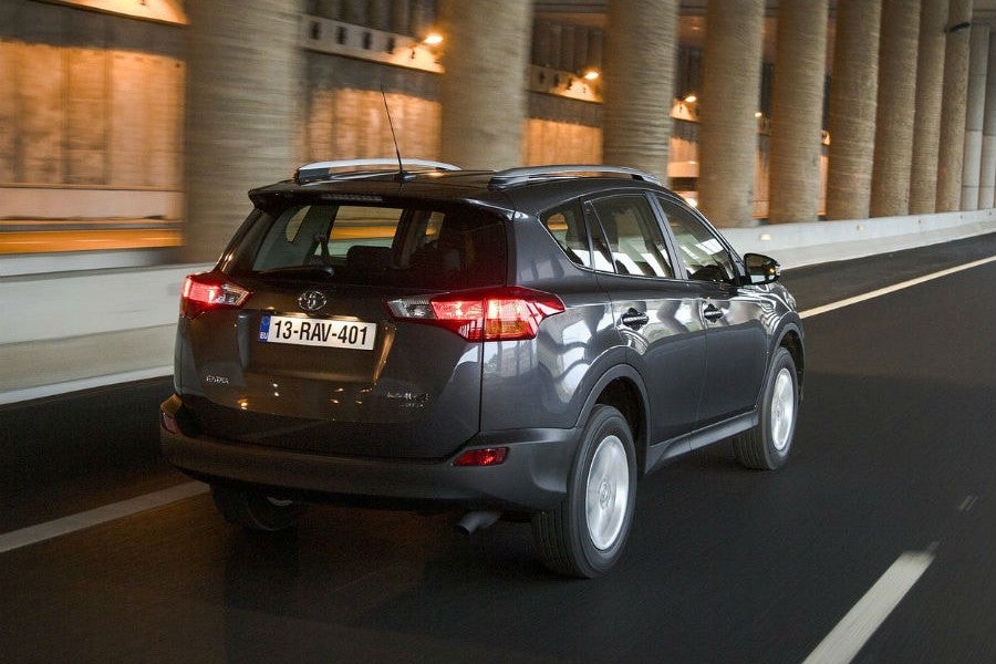 Toyota aumenta el número de opciones de equipamiento del Toyota RAV4.