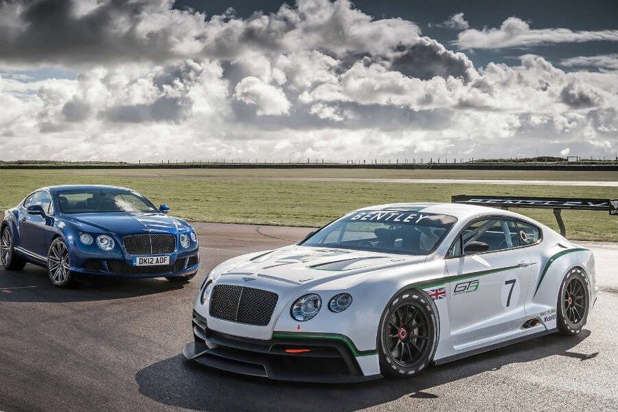 El Bentley Continental GT3 ahorra hasta una tonelada de peso respecto al modelo de serie.