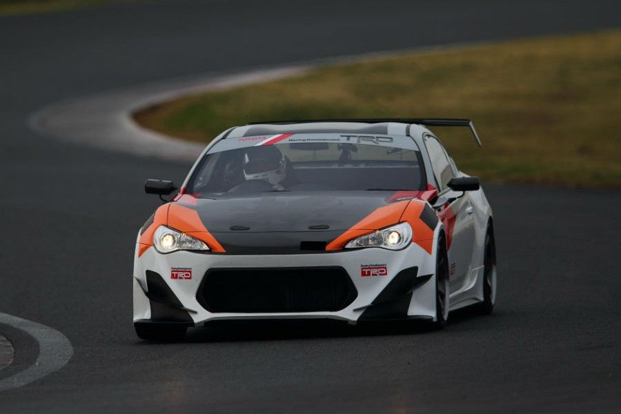 El peso total del nuevo Toyota GT86 Griffon Project es de 1.034 kg.