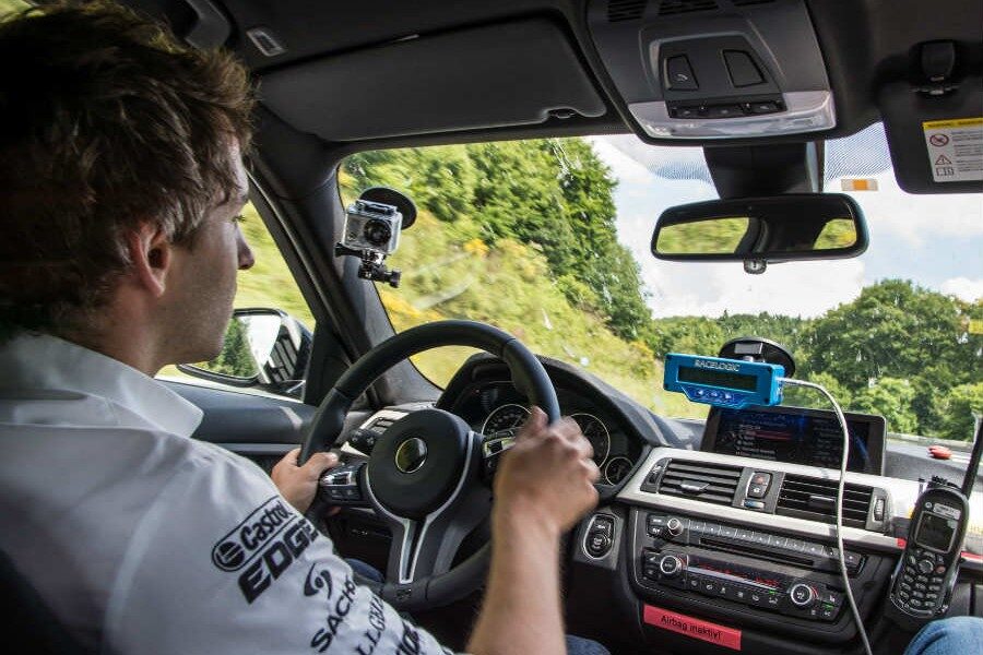 El ex-piloto de Fórmula 1 Timo Glock es uno de los encargados de poner a punto el nuevo BMW M4.