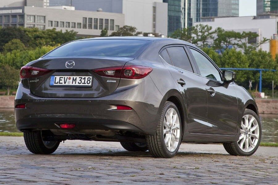 El nuevo Mazda3 híbrido tiene una potencia de 136 CV.