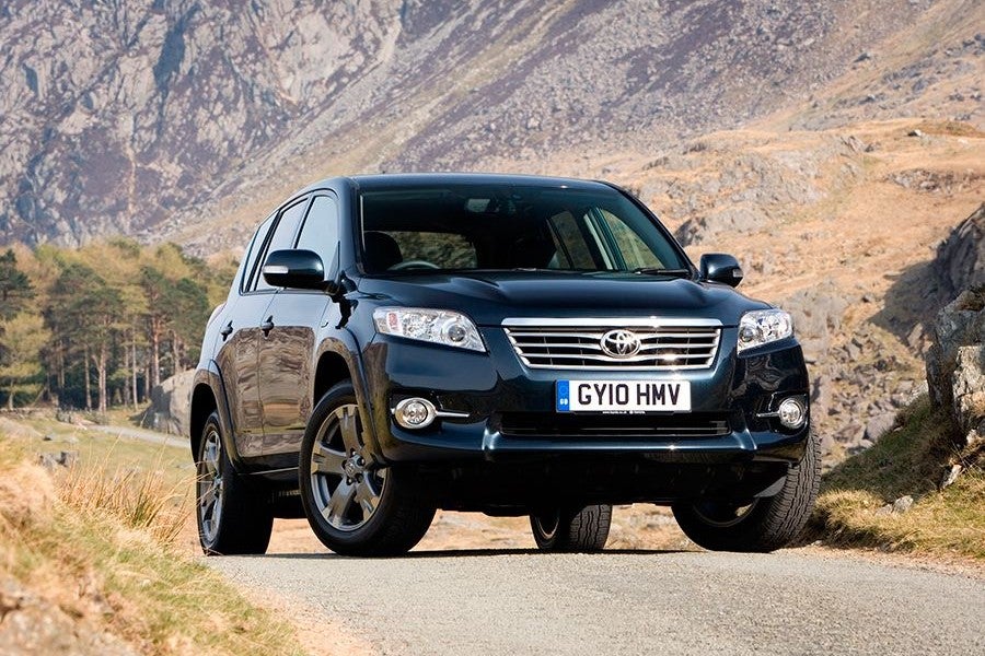 La tercera generación del RAV4 fue la más campera de todas.