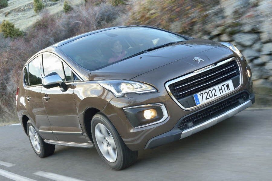 El precio del nuevo Peugeot 3008 parte de los 16.900 euros, ayudas y PIVE incluidos.