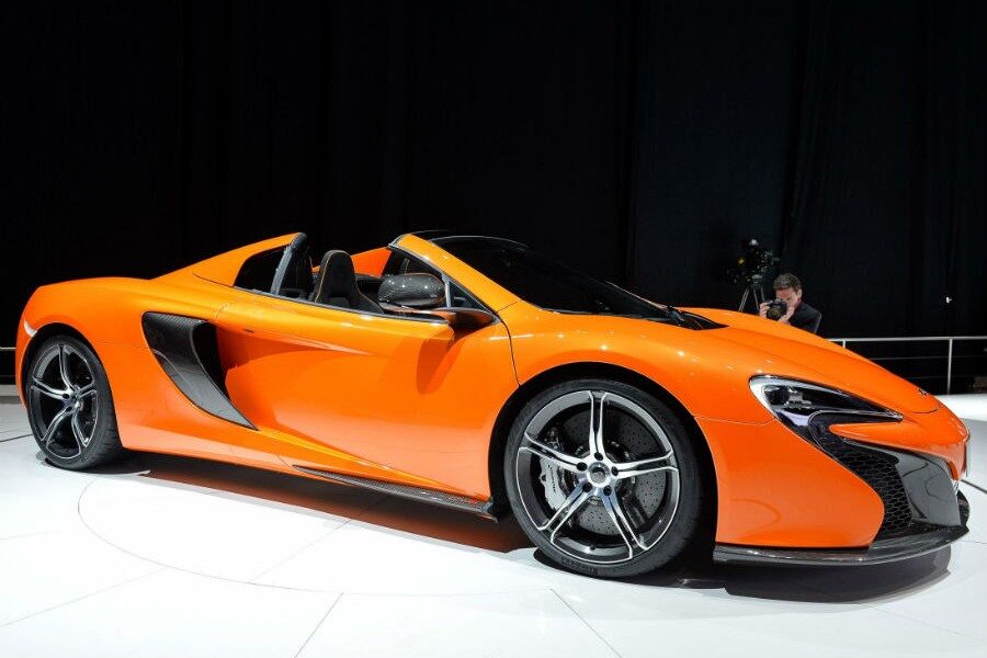 McLaren desvela en Ginebra la versión descapotable del 650S.