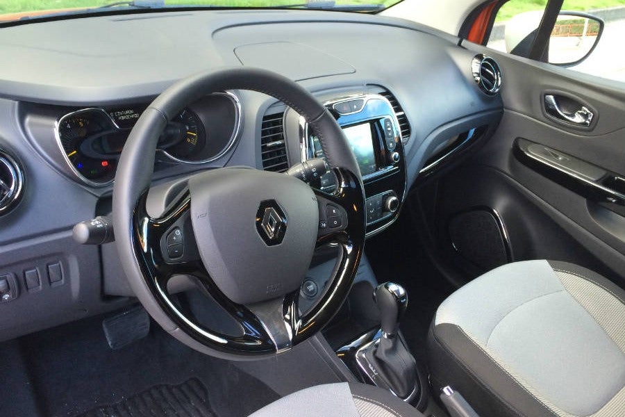 El interior del Renault Captur tiene un diseño fresco y juvenil.