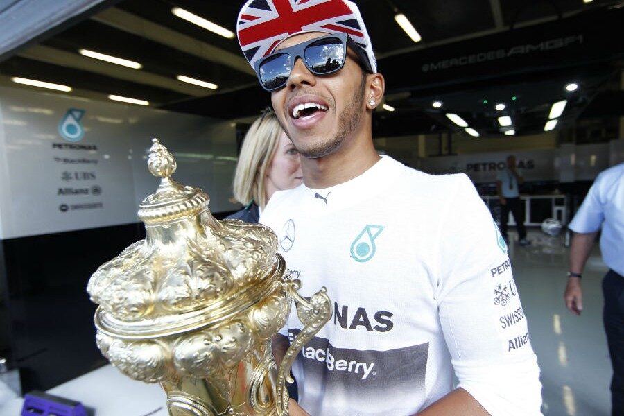 Lewis Hamilton se mostró entusiasmado tras conseguir su segundo triunfo en Silverstone, tras el logrado en 2008.