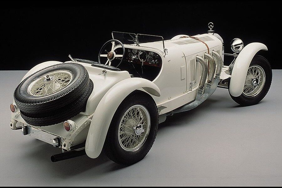 El Mercedes SSK competía en los años veinte con motores sobrealimentados.