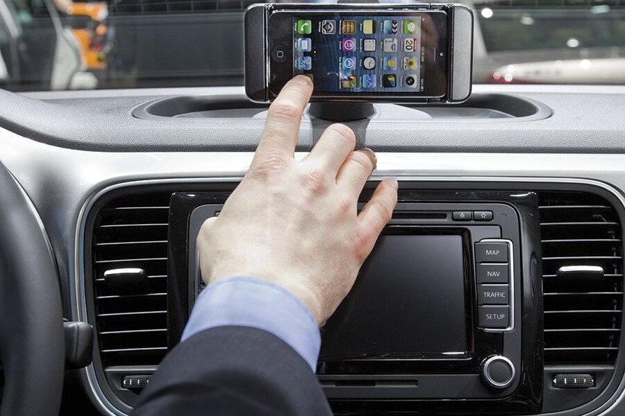 Podremos controlar funciones del coche desde el iPhone.
