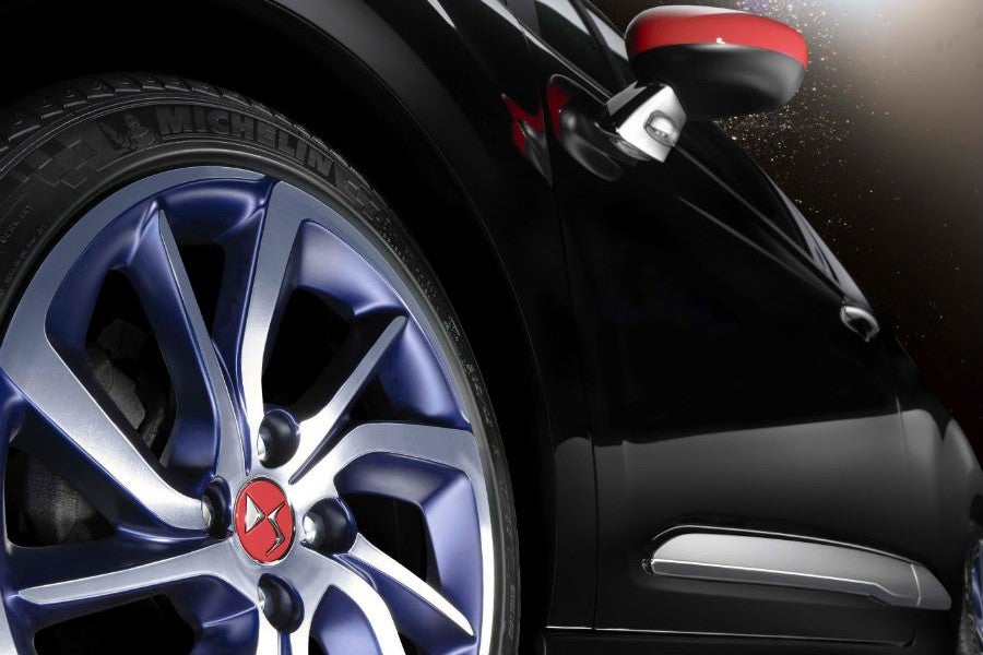 Las llantas de 17 pulgadas de estos concepts del DS3 y DS3 Cabrio son espectaculares.